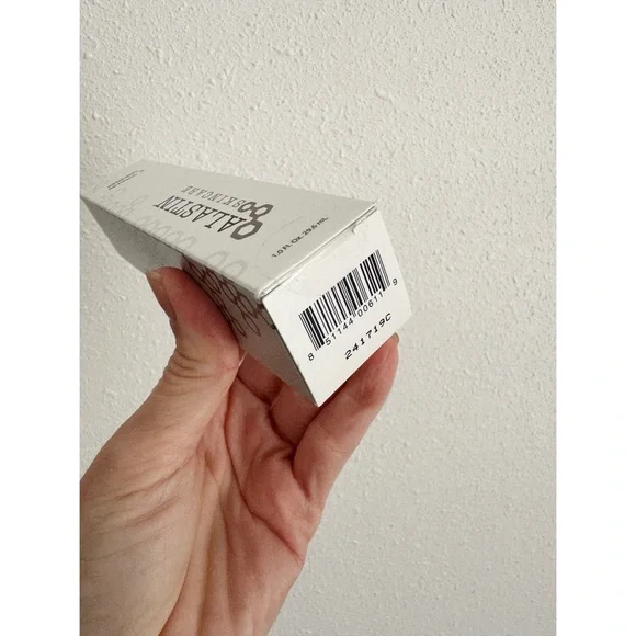 Alastin Retinol .5 - Picture 3 of 3